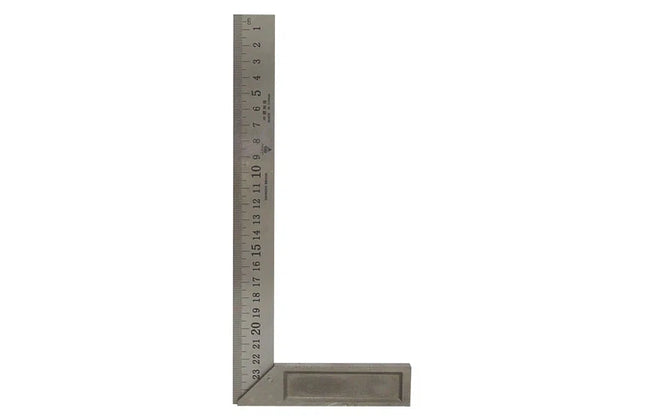 Carpenters Square Tri-300𝑚𝑚