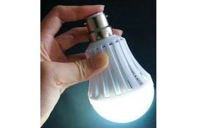 Globe A60 LED Rechargeable Emergency Flash-B22(5w)-Daylight