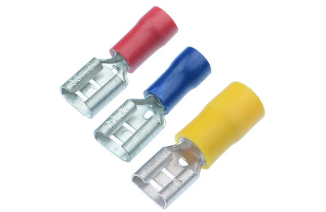Insulated Terminal Disconnect Female 6.4mm »-Red 1.5𝑚𝑚²-each