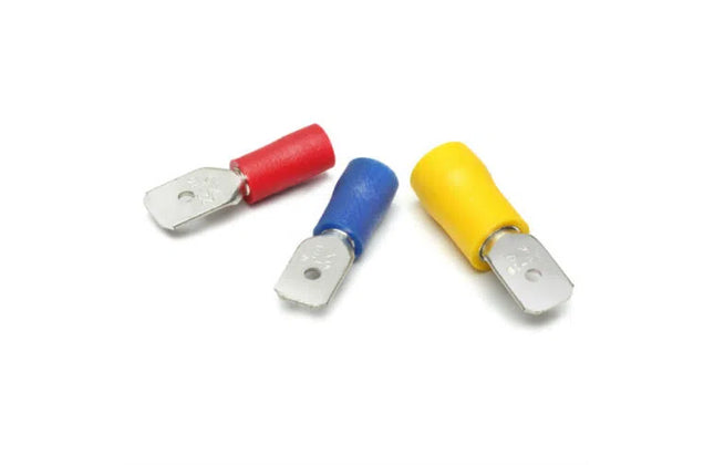 Insulated Terminal Spade Male 6.4mm »-Red 1.5𝑚𝑚²-each