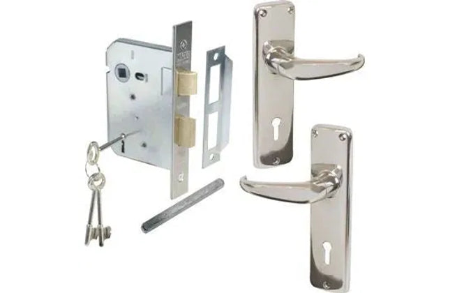 Lockset Classic Meduim Duty-2Lever-Chrome