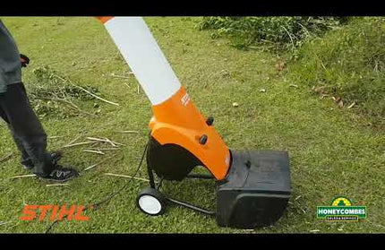 STIHL GHE 250 S garden shredder demonstration
