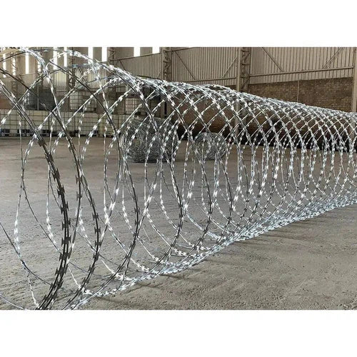 Razor Wire Barbed Tape Concertina-𝐻450𝑚𝑚 x 𝐿10𝑚-