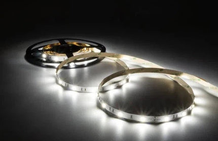 Strip Light LED Flexible Indoor 12𝑉 FLASH-Daylight-4.5𝑊 x 𝑝/𝑚eter-
